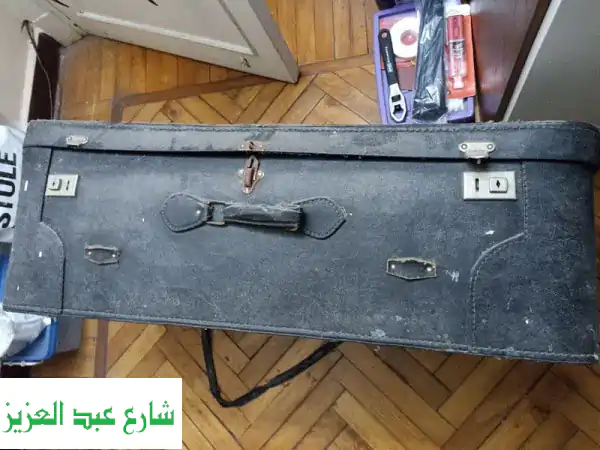 Large antique travel bag