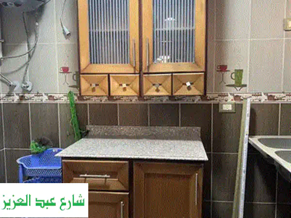مطابخ بولي لاك تركي من شركه كستنيوم مطبخ اعلى جودة وافضل سعر