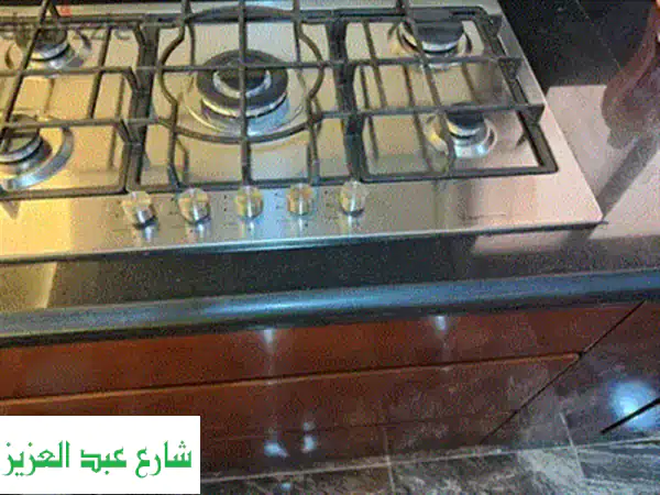 مسطح تورنيدو 60 سم ممتاز يعمل بكفائه 100% استخدام شهور بحالته كالجديد