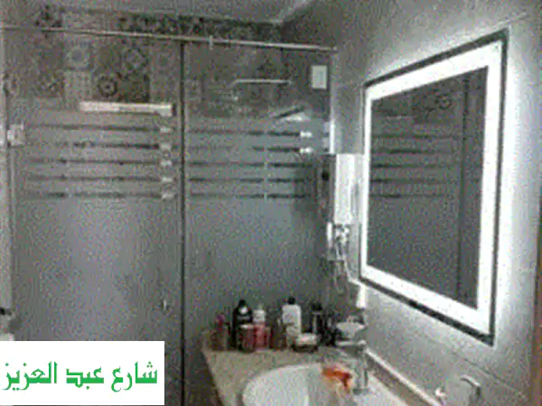 جلاس تاون: أفضل سعر زجاج سيكوريت في مصر - كبائن، سلالم، قواطع زجاجية | معاينة مجانية ودفع بعد التركيب!