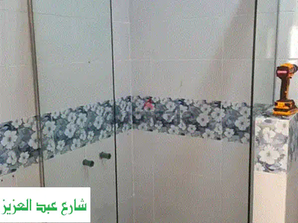 جدد حمامك بذكاء: كابينة شاور دورفيت 150x70 بحالة الجديد | مرونة تركيب اتجاهين!