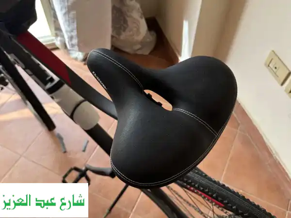 فرصة ذهبية: دراجة BTWIN ديكاتلون كالجديدة (لم تستخدم)...