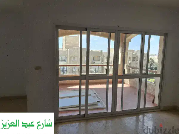 فرصة الوميتال للبيع: أبواب بلكونة وشبابيك...