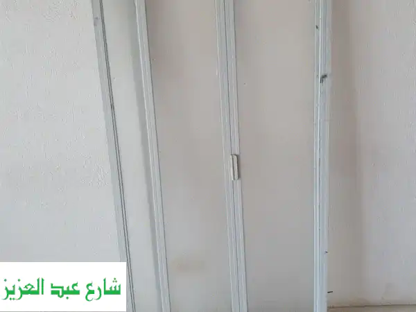 كابينة شاور ايديال استاندرد 80 سم: أناقة، جودة،...