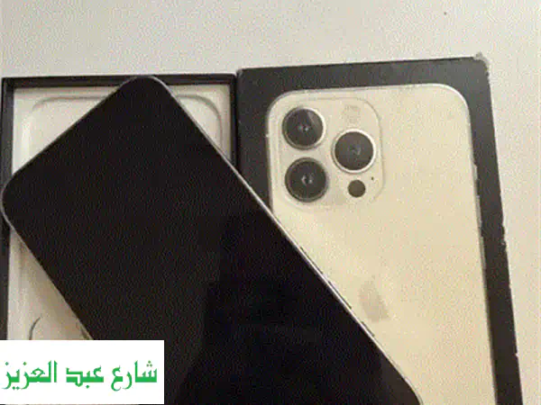 أمتلك أحدث هواتف آبل! سلسلة iPhone 13 (جديد متبرشم) بضمان آبل سنة كاملة - استلم الآن!