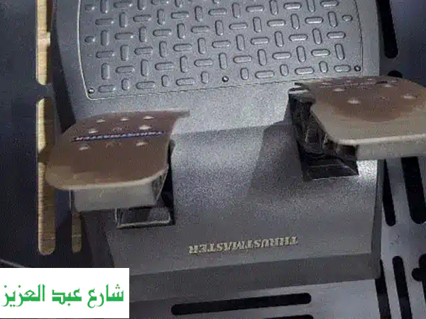 Thrustmaster T300 Racing Wheel – بحالة ممتازة دركسيون و بدالات و جير
