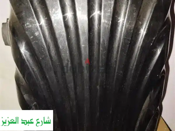 شنط سفر VIP مقاس 24: الأناقة السوداء اللامعة والمتانة...