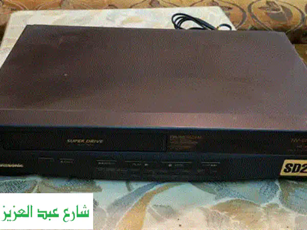 فرصة نادرة! DVD LG محمول بشاشة مدمجة (كالجديد) - يشغل فلاشة وأسطوانات + شنطة ومشتملات