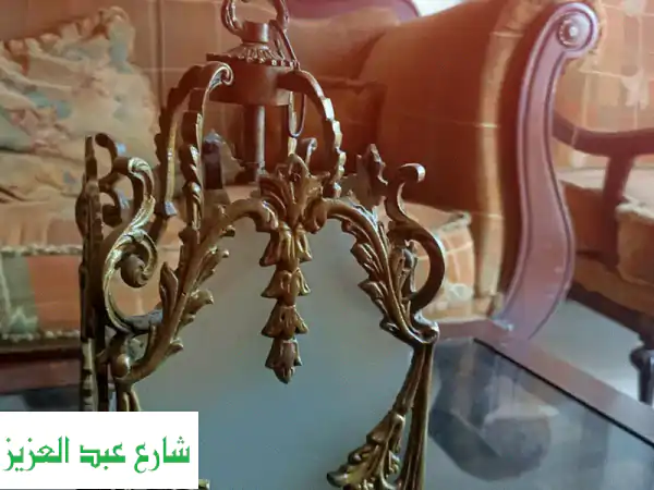 نجف نحاس عتيق أصلي: قطع إضاءة فاخرة ومنفردة لكل ركن بمنزلك