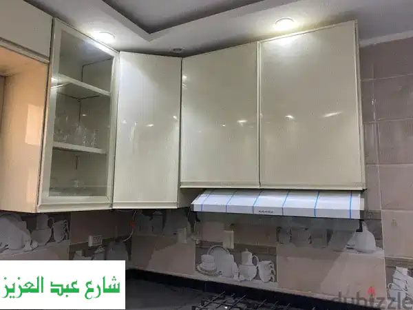 فرصة لا تعوض! مطبخ ألوميتال فاخر 6 متر مع رخام بحالة ممتازة - للبيع