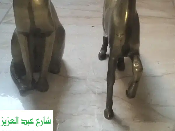 حصان نحاس وقطه فرعوني نحاس