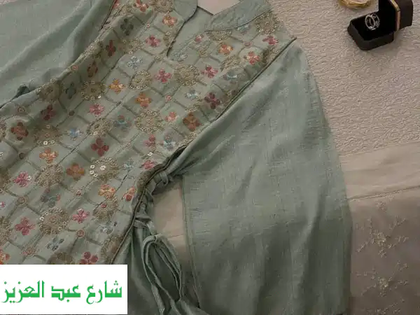 عباية استقبال 2026 | فخامة ملكية بتطريز يدوي ساحر وخامة لينن حرير