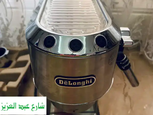 فرصة لا تُعوّض: ماكينة إسبريسو De'Longhi Dedica EC685 ألمانية...