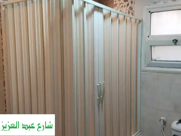 كبائن شاور Roll Up عصرية بالقاهرة | خصم خاص (تبدأ من 3600 ج) + توصيل وتركيب مجاني