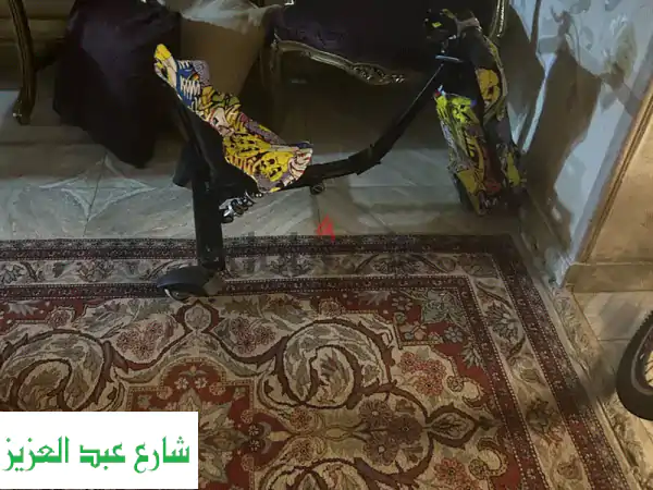 سكوتر أطفال كهربائي (شحن) | بحالة ممتازة واستخدام...