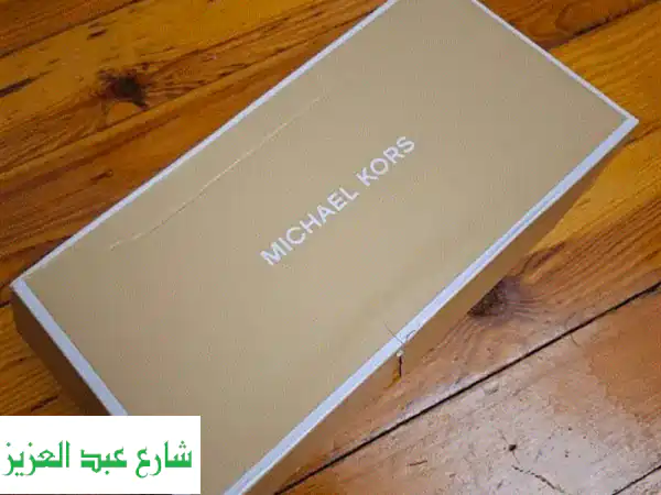 فرصة لا تكرر! حذاء مايكل كورس أصلي وجديد كلياً | مقاس...