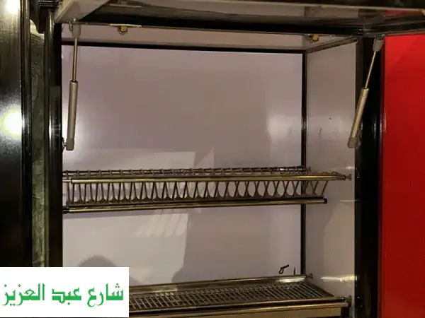 مطبخ الومنيوم جديد تماما لم يستخدم مع الرخام وضلف soft close