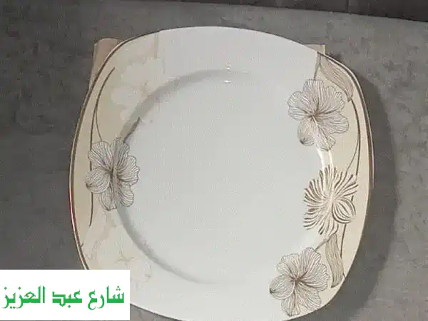 فرصة نادرة: طقم صيني فتحي محمود جديد كليًا | لم...