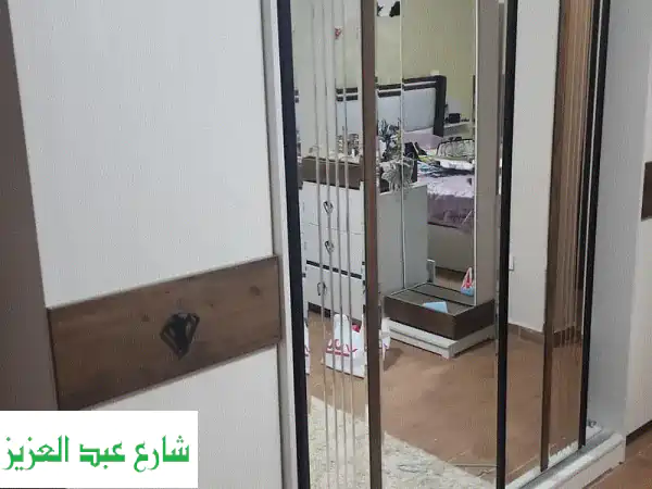 اثاث كامل بحالة الجديد
