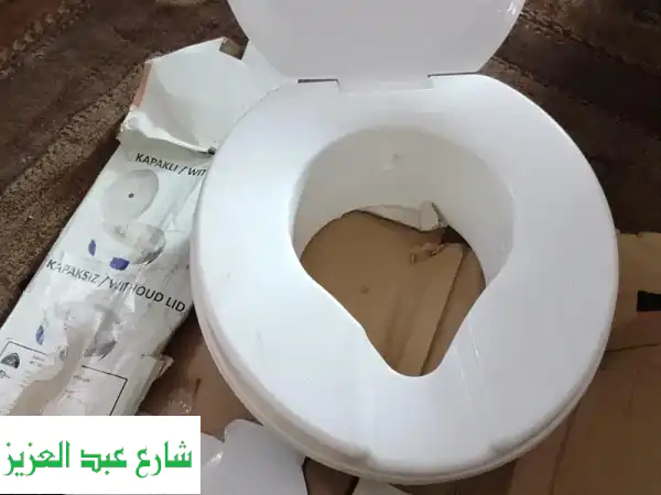 علاية توضع على قاعدة التواليت
