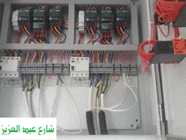 متخصصون في تركيب وصيانة غرف التبريد والتجميد...