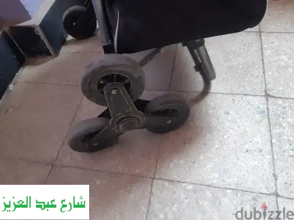 عربة وشنطة سوق ب 3 عجلات