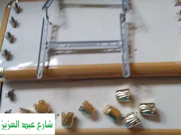 أضِف إشراقة لمكانك! | 2 كشاف إضاءة نيون 4 لمبات 60 سم متكاملة - موفرة للطاقة و سهلة التركيب