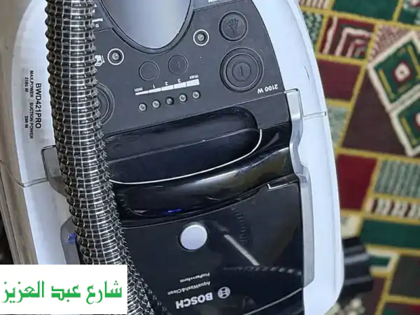 مكنسة كهربائية