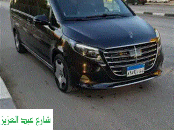 احجز مرسيدس V300 VIP: نقل فاخر ومريح إلى مراسي...