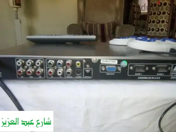 اكتشف متعة الترفيه المتكامل مع Suzuki DVD-690: مشغل أقراص DVD وألعاب كلاسيكية بحالة ممتازة!