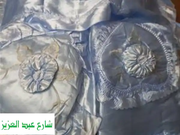 مفرش سرير جديد مستورد ٤ قطع 2000 ج