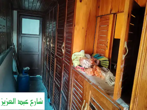 أخشاب بلكونة كاملة للبيع – أبلكاش محفور إسلامي + دواليب سويد + أبواب