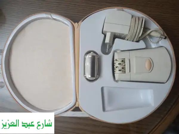ماكينة ازالة شعر حريمى ماركة براون أصلية 2000 ج