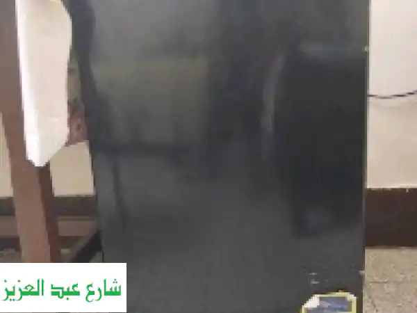 ثلاجة إل  ثلاجة وايت ويل مينى بار