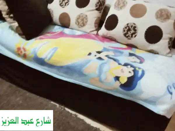 فرصة العمر: أنتريه صالون كلاسيك (حالة الزيرو) وركنة دمياطي متينة للبيع بدمياط الجديدة | أثاث فاخر بسعر مميز