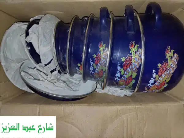طقم حلل 5 قطع صاج جديد لم يستعمل نهائي بالكرتونه