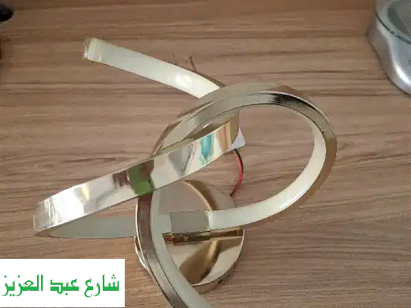 ٣ ابليك اضاءة وورم بحالة ممتازة